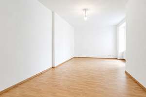 Bezugsfrei: 3 Zi.-Wohnung mit Balkon nahe Maybachufer – Die vollständige Adresse der Immobilie erhältst du vom Anbieter., 10999 Kreuzberg, Berlin – Vorschaubild 7