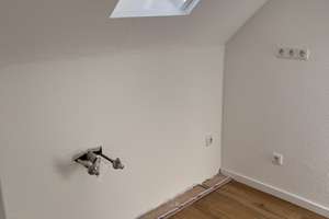Helle Dachgeschosswohnung –  Erstbezug nach umfassender Renovierung  – 40231 Eller, Düsseldorf – Vorschaubild 5