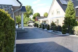 Modernes Einfamilienhaus mit Gästehaus, Pool & Traumgarten – Einziehen & Wohlfühlen! – Die vollständige Adresse der Immobilie erhältst du vom Anbieter., 23858 Wesenberg – Vorschaubild 7