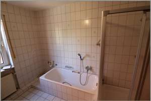 freigestellte 4,5-Zimmer-Eigentumswohnung mit Balkon
und Tiefgarageneinstellplatz – 49124 Bad Rothenfelde – Vorschaubild 9