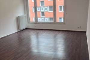 Single-Highlight in zentraler Lage: Frisch renoviertes Raumwunder