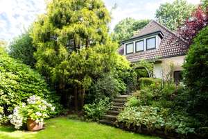 Ihr neues Zuhause in Borgfelder Bestlage – Großzügiges Einfamilienhaus mit Doppelgarage – Die vollständige Adresse der Immobilie erhältst du vom Anbieter., 28357 Borgfeld, Bremen – Vorschaubild 1