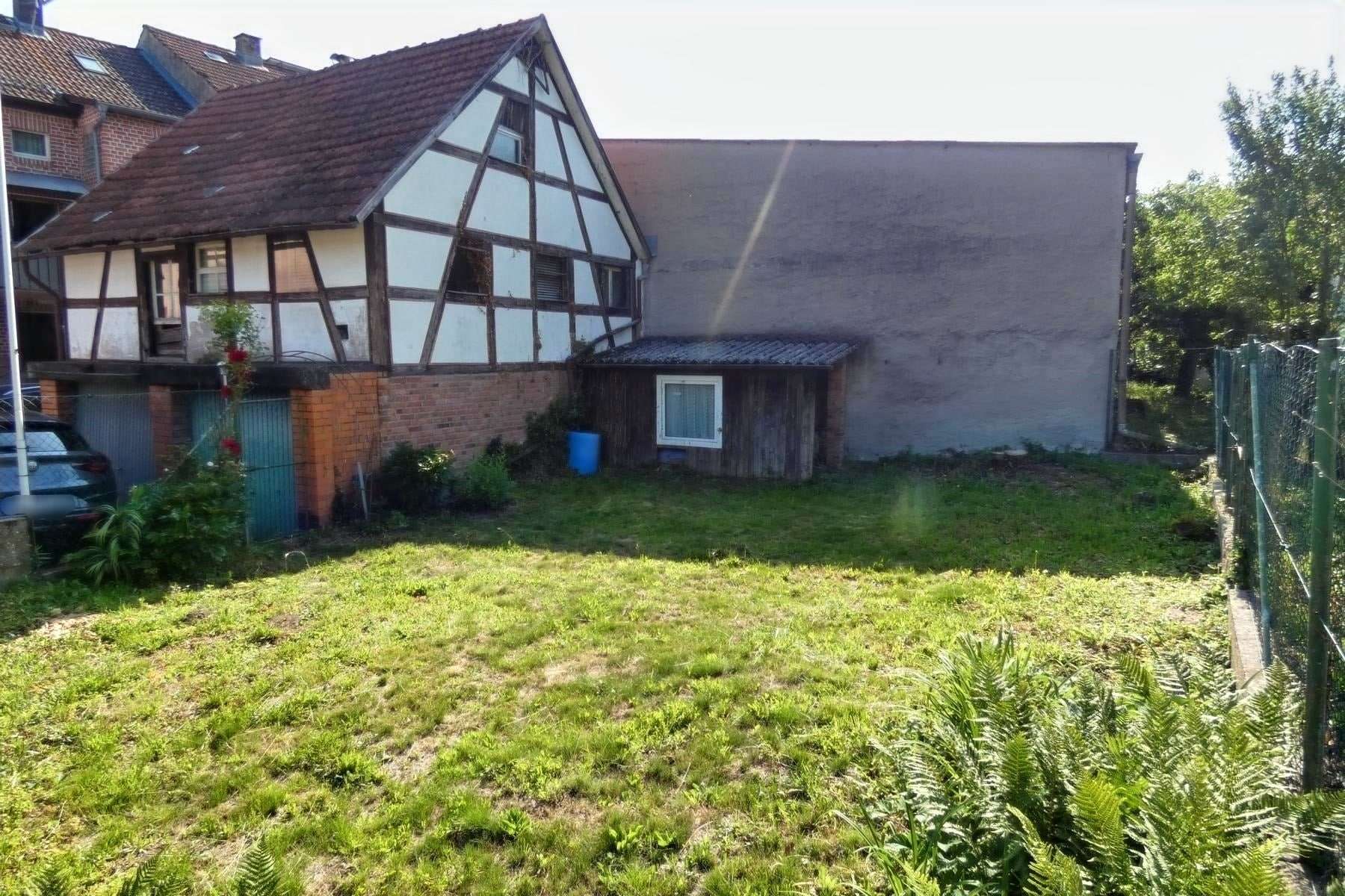 Ideal für Handwerker und geschickte Selbermacher! Einfamilienhaus mit Nebengebäude und Garten, Odenwaldkreis – Bild 4