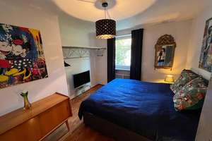 Sitlvolle, voll möblierte 2-Zimmer-Wohnung mit großem Balkon in Bestlage München-Bogenhausen – Pienzenauerstraße 1a, 81679 Herzogpark, München – Vorschaubild 3