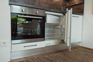 Helle, vollmöblierte 1-Zimmer-Wohnung mit exklusiver Terrasse & Garten in Köln-Neustadt-Süd – Pfälzer Strasse 1H, 50677 Neustadt/Süd, Köln – Vorschaubild 9