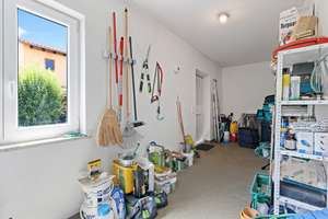 Top gepflegtes Einfamilienhaus mit viel Platz in einer der besten Lagen des Ingolstädter Südwestens! – Die vollständige Adresse der Immobilie erhältst du vom Anbieter., 85051 Südwest, Ingolstadt – Vorschaubild 11