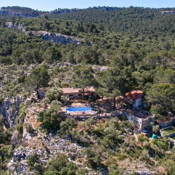 Exklusives Anwesen mit Haus und Pool auf der Anhöhe von Conques, Puigpunyent