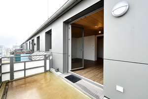 sehr schöne Dachgeschosswohnung (3.OG, ohne Aufzug)  mit 5 Zimmern und großzügigem Balkon - im Herze – 68309 Käfertal, Mannheim – Vorschaubild 14