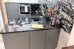 Kurzfristig voll möbliert zwei Zimmern in Köln-Ehrenfeld