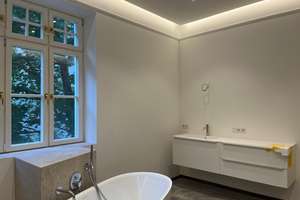 Im Herzen Schwabings: großzügige 4-Zimmer Wohnung in denkmalgeschützen Altbau nach Totalsanierung – Die vollständige Adresse der Immobilie erhältst du vom Anbieter., 80803 Neuschwabing, München – Vorschaubild 8