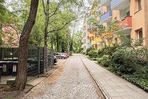 Bezugsfreies und möbliertes 1 Zimmer Apartment mit Balkon in Berlin-Kreuzberg - Provisionsfrei – Johanniterstr. 30, 10961 Kreuzberg, Berlin – Vorschaubild 48