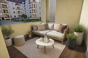 Bezugsfreie Vierraumwohnung mit Stellplatz, Parkett und großzügigem Balkon