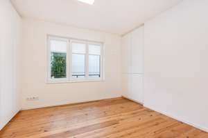 Elegantes Reihenhaus mit 4,5 Zimmern in Düsseldorfer Friedrichstadt – Bilker Allee 217, 40215 Friedrichstadt, Düsseldorf – Vorschaubild 19