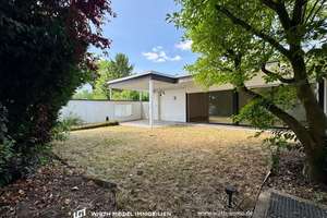 Großzügiger Bungalow mit Einzelgarage und Stellplatz in bester Lage am Leopoldina Krankenhaus – Die vollständige Adresse der Immobilie erhältst du vom Anbieter., 97422 Nordöstlicher Stadtteil, Schweinfurt – Vorschaubild 3