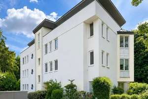 Mariendorf, luxuriöse 2-3 Zimmer, Sofortbezug, Sonnenbalkon, sonnendurchflutet ! – Die vollständige Adresse der Immobilie erhältst du vom Anbieter., 12105 Mariendorf, Berlin – Vorschaubild 1