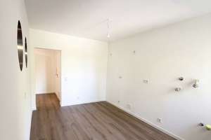 Frisch renovierte 2,5 Zimmer Eigentumswohnung mit Loggia, Tiefgarage und ruhiger Lage in Alt SB. – Graf-Simon-Straße 14, 66117 Alt-Saarbrücken, Saarbrücken – Vorschaubild 6