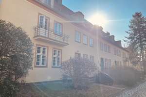 Traumhaftes Townhouse mit Garten, 5 Schlafzimmern in Top Lage Lichterfelde West! PROVISIONSFREI – Die vollständige Adresse der Immobilie erhältst du vom Anbieter., 12203 Lichterfelde, Berlin – Vorschaubild 2