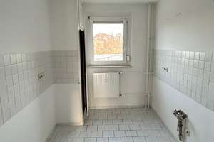 Ruhig gelegene 3-Raum Wohnung mit Balkon – Friedrich-Ludwig-Jahn-Straße 21, 39240 Calbe (Saale) – Vorschaubild 6