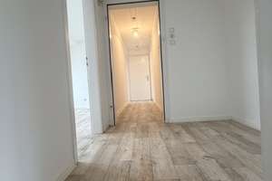 Duisburg - Dellviertel Top gepflegte große Dachgeschoss Wohnung – Die vollständige Adresse der Immobilie erhältst du vom Anbieter., 47051 Dellviertel, Duisburg – Vorschaubild 3