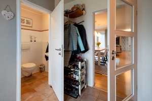 Ebenerdiges Wohnen im Grünen: Dieser Bungalow bietet Platz und viele Gestaltungsmöglichkeiten. – Nordfriesland (Kreis) – Vorschaubild 13