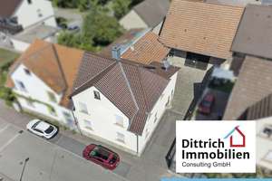 Grundstück mit einem 2-Familienhaus, Scheune und vielseitigem Potenzial – Die vollständige Adresse der Immobilie erhältst du vom Anbieter., 75245 Neulingen – Vorschaubild 1
