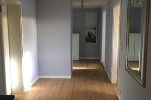 Sehr schöne möblierte 2-Raum Dachgeschosswohnung mit Eckwanne, Einbauküche und Pkw-Stellplatz...!!! – August-Bebel-Str. 0, 18055 Stadtmitte, Rostock – Vorschaubild 11