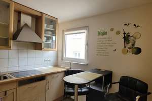 Von Privat: Helles 3-Zimmer-Idyll mit Traumblick in Stuttgart-Untertürkheim