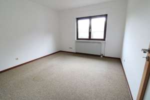 Wohnen im Grünen: Winkelbungalow mit Einliegerwohnung in Mühlacker-Dürrmenz – Die vollständige Adresse der Immobilie erhältst du vom Anbieter., 75417 Mühlacker – Vorschaubild 14