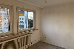 wunderschöne 4,5-Zimmer-Wohnung in zentraler Lage von Bottrop zu vermieten – Die vollständige Adresse der Immobilie erhältst du vom Anbieter., 46242 Fuhlenbrock, Bottrop – Vorschaubild 6