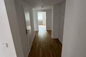 Modernisierte Wohnung mit Balkon – Becker-Gundahl-Str. 30, 81479 Solln, München – Vorschaubild 7