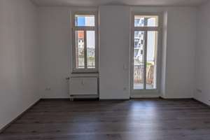 Renovierte Altbauwohnung mit großem Balkon - provisionsfrei, leerstehend, nahe Hauptbahnhof – Aufseßplatz 5, 90459 Galgenhof, Nürnberg – Vorschaubild 3
