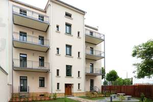 Schickes Nest! + Dunkles Parkett + Fußbodenheizung + großer Balkon + tolles Bad + LED-Licht – Berthastraße 32a, 4357 Mockau-Süd, Leipzig – Vorschaubild 9
