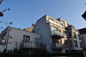 Penthouse-Wohnung mit großer Sonnenterrasse und direktem Aufzugzugang in Rheinnähe – Alt Heerdt 104, 40549 Heerdt, Düsseldorf – Vorschaubild 2