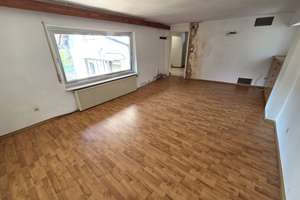 FAMILIENHAUS MIT 5 ZIMMERN, KÜCHE MIT GROßER VORRATSKAMMER, KLEINER GARTEN UND TERRASSE... – Die vollständige Adresse der Immobilie erhältst du vom Anbieter., 76228 Grünwettersbach, Karlsruhe – Vorschaubild 19