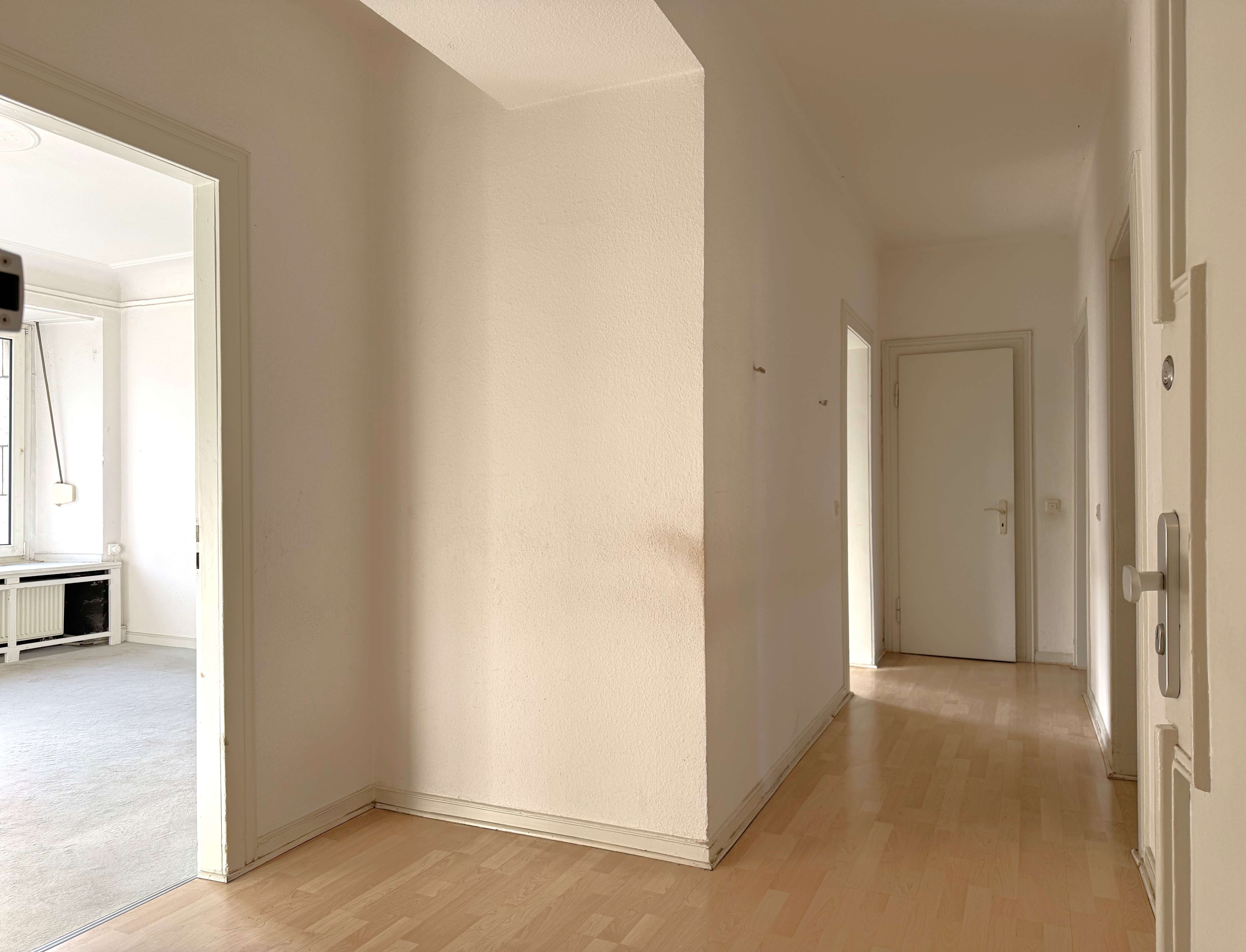 Direkt am Rhein „Rheinpark Golzheim“ mitten im Leben, 3-4 Zimmer Erdgeschosswohnung, Düsseldorf – Bild 4