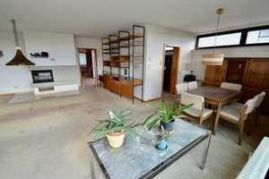 Ein Wohnhaus im Bauhaus-Stil mit vielfältigen Gestaltungsmöglichkeiten sucht neue Bewohner! – Wiesbaden – Vorschaubild 10