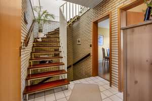 Delmenhorst-Brendel | Gepflegtes Reihenendhaus mit schönem Garten und Garage in ruhiger Wohngegend – Die vollständige Adresse der Immobilie erhältst du vom Anbieter., 27755 Brendel/Adelheide, Delmenhorst – Vorschaubild 8