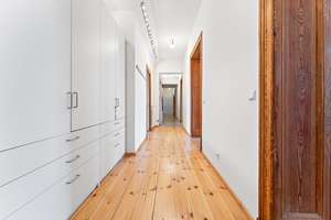 Kastanienallee 32 - Komplette 4. Etage - 217 qm - Wohnzimmer 50 qm - von privat! – Die vollständige Adresse der Immobilie erhältst du vom Anbieter., 10435 Prenzlauer Berg, Berlin – Vorschaubild 8