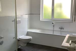 Viel Platz für Ihren Alltag: 4-Zimmer-Wohnung in Frankfurt-Bonames – Rotdornweg 141, 60433 Frankfurter Berg, Frankfurt am Main – Vorschaubild 2