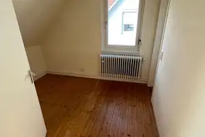 Kirchheim-Paradiesle: Wohnen in bester Lage - stilvolles EFH mit hohen Decken und viel Platz! – Esslingen (Kreis) – Vorschaubild 26