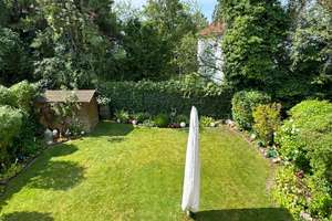 : : Doppelhaushälfte mit wunderschönem Garten und attraktivem Grundriss : : – Die vollständige Adresse der Immobilie erhältst du vom Anbieter., 81825 Waldtrudering, München – Vorschaubild 4