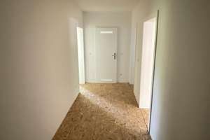 Perfekte Singlewohnung mit neuem Bad und tollem Bodenbelag – Friedrich-Ebert-Straße 4, 47226 Hochemmerich, Duisburg – Vorschaubild 3
