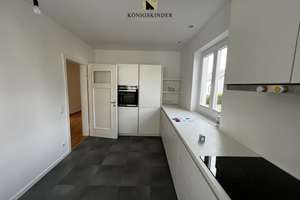 Komplett modernisierte 4-Zimmerwohnung mit Südbalkon in Stuttgart-Degerloch – Die vollständige Adresse der Immobilie erhältst du vom Anbieter., 70597 Degerloch (Ortsteil), Stuttgart – Vorschaubild 7
