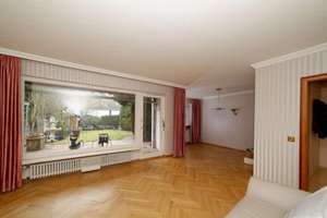 Schönes Reihenhaus in Niddanähe, direkt am Park