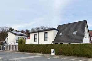 Energetisch saniertes Familienhaus mit separatem Studio, Naturgarten & Waldrandlage – Die vollständige Adresse der Immobilie erhältst du vom Anbieter., 29225 Celle – Vorschaubild 2