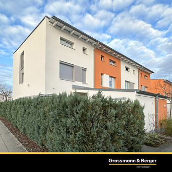 Einziehen & wohlfühlen – 4 Zimmer mit Carport