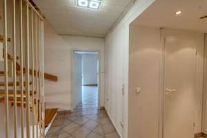 Reihenendhaus mit 5 Zimmern und 142 m² in ruhiger Lage von Mönchengladbach-Rheindahlen – Die vollständige Adresse der Immobilie erhältst du vom Anbieter., 41179 Rheindahlen-Mitte, Mönchengladbach – Vorschaubild 14