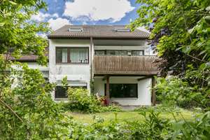 Söflingen: Ein Haus voller Möglichkeiten! 
DHH mit Garten, großer Terrasse und Kamin. – Die vollständige Adresse der Immobilie erhältst du vom Anbieter., 89081 Söflingen, Ulm – Vorschaubild 2