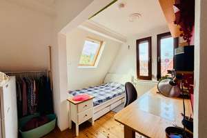 Maisonette-Altbauwohnung mit Dachterrasse & ausgebauter Bühne mit Sichtgebälk, reduzierte Stehhöhe  – 70199 Südheim, Stuttgart – Vorschaubild 12