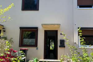 Reihenmittelhaus mit 4 Zimmern in Hamburg Eißendorf – Die vollständige Adresse der Immobilie erhältst du vom Anbieter., 21075 Eißendorf, Hamburg – Vorschaubild 2